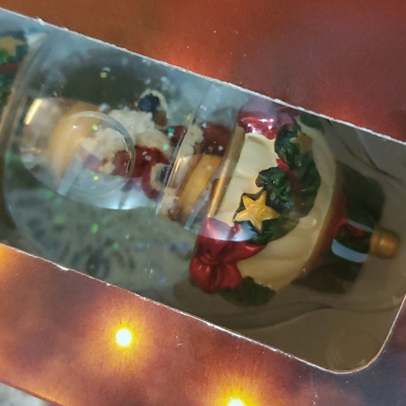 Kirkland Signature Waterglobe Ornament - Picture 6 of 6